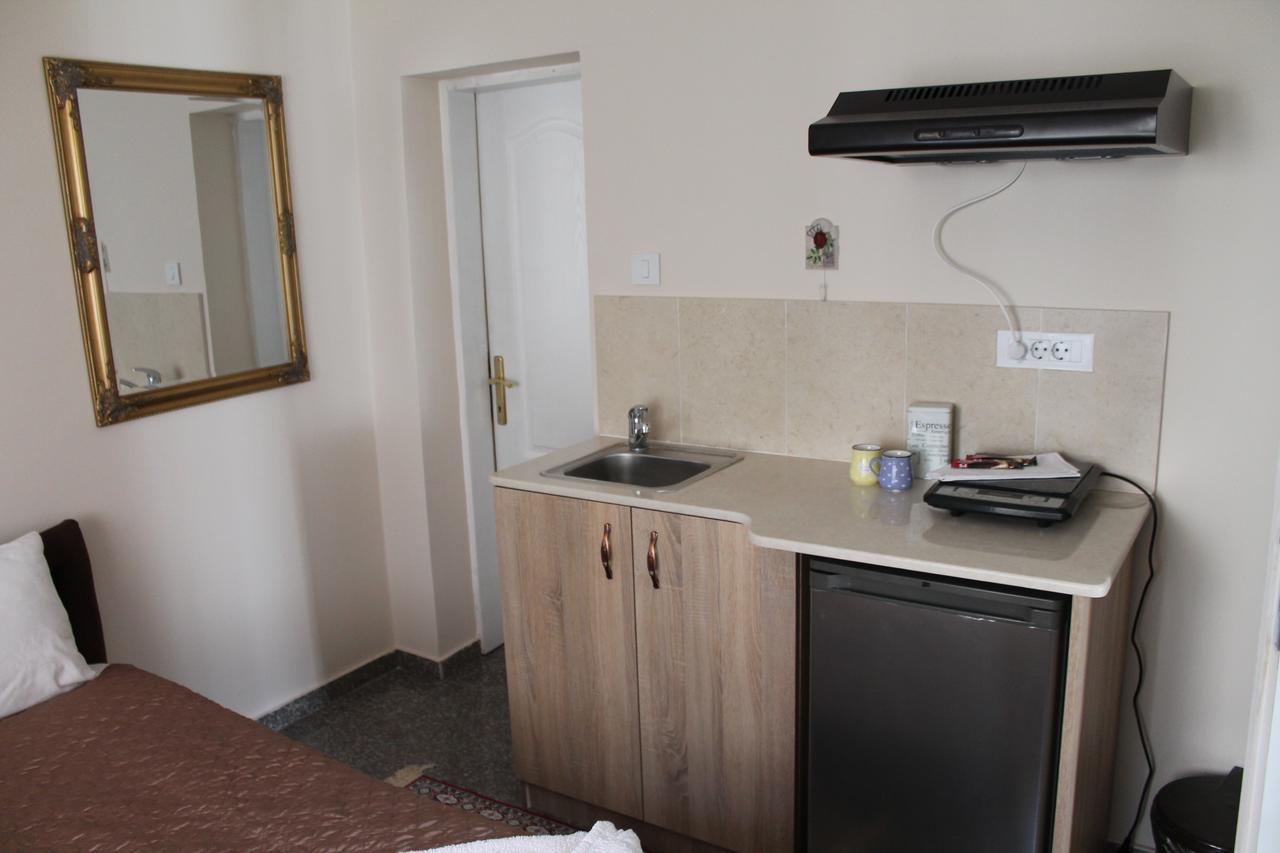 Ferienwohnung Royal Family Ni Exterior foto